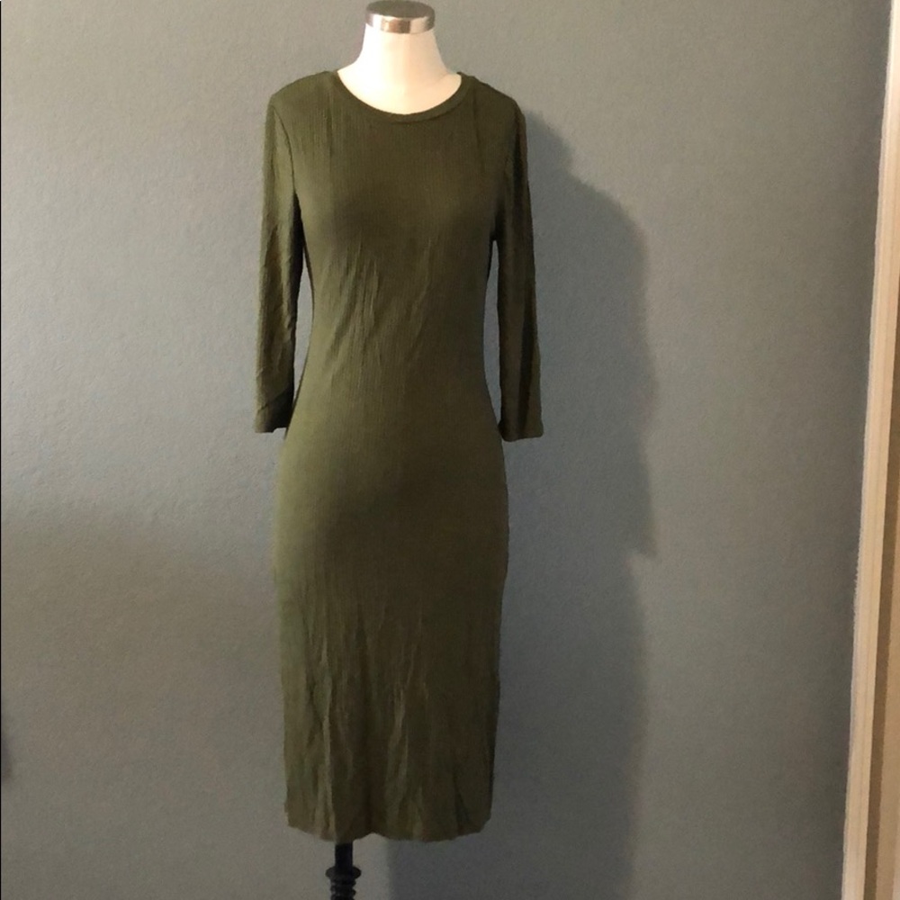 Rubbed olive midi dress